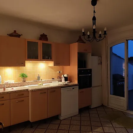 Apartmán Promotion Dernier Minute Premiere Etage Avec Piscine